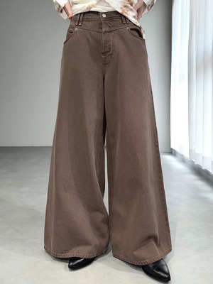 wide buggy denim / brown