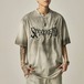 メタルライクロゴモチーフルーズフィットTシャツ 2col   A00090