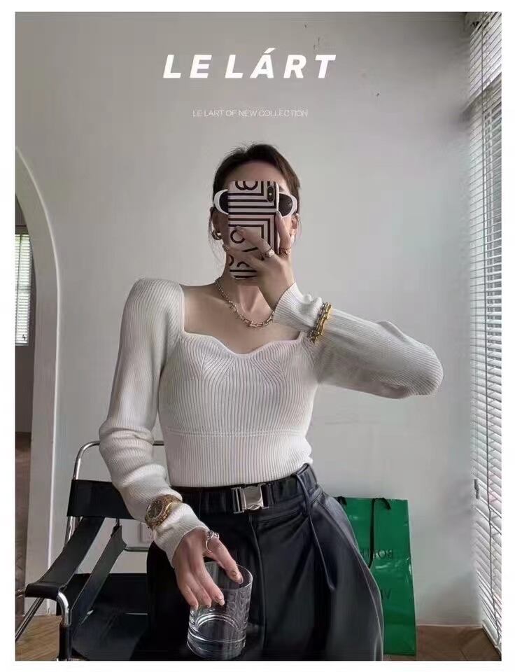 ウェーブカットデコルテ リブニット　AJ111-62