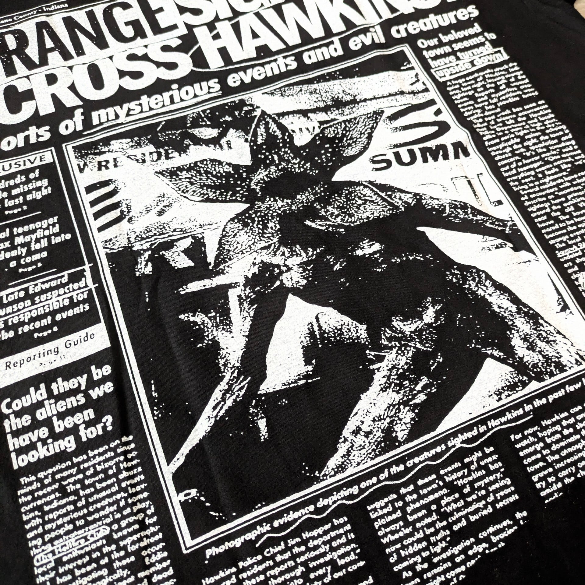 【 Stranger Things / ストレンジャーシングス 】『 One Last Strange Adventure:Demogorgon』 Tシャツ〚アメリカン雑貨 アメトイ〛