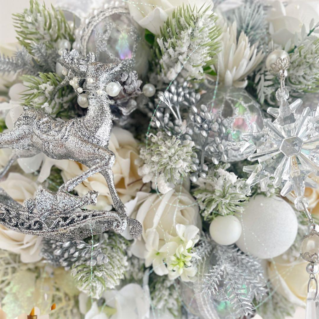 クリスマスリース シルバーとホワイトの輝き クリスマスギフト アートフラワー クリスマスリース シルバーとホワイトの輝き クリスマスギフト アート