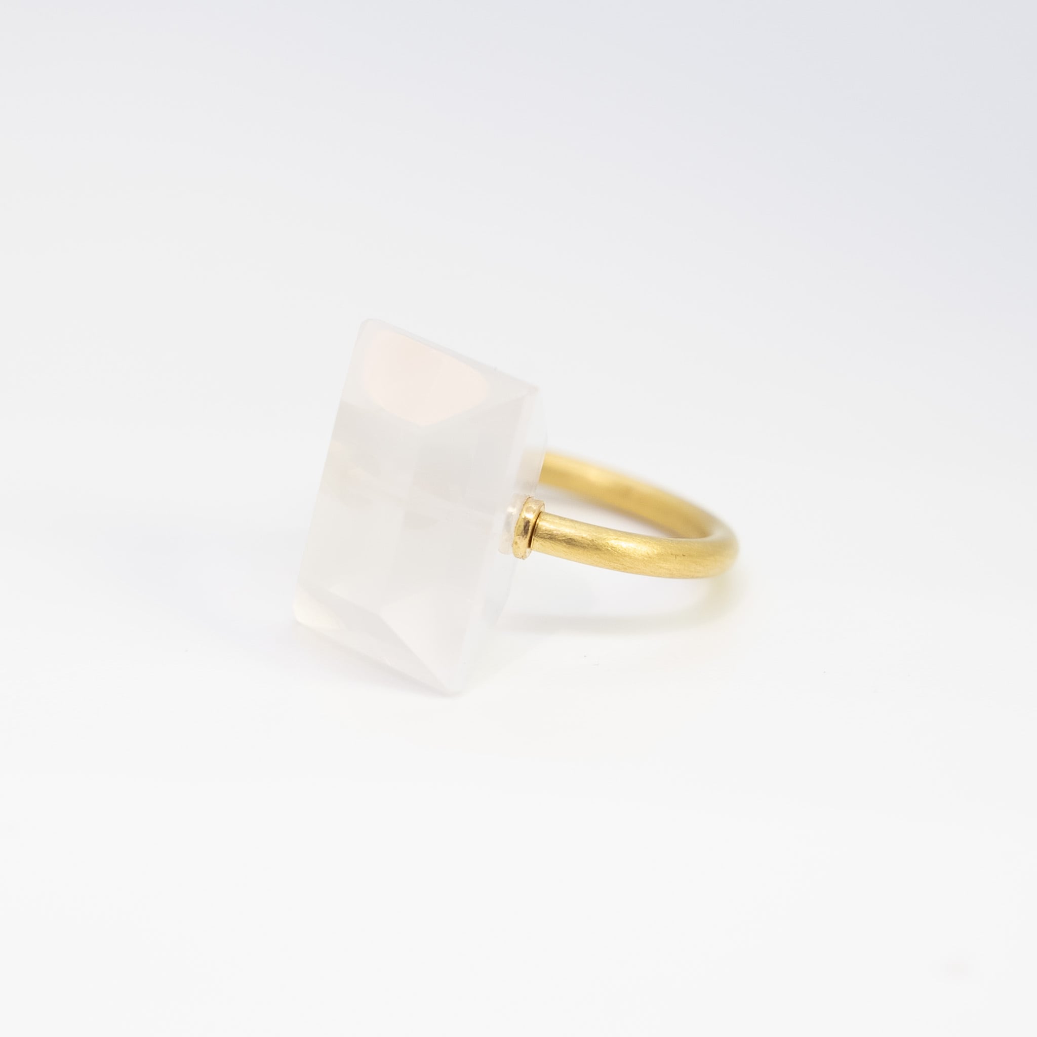 Etsuko Sonobe | jewelboxofs Etsuko Sonobe | jewelboxofs