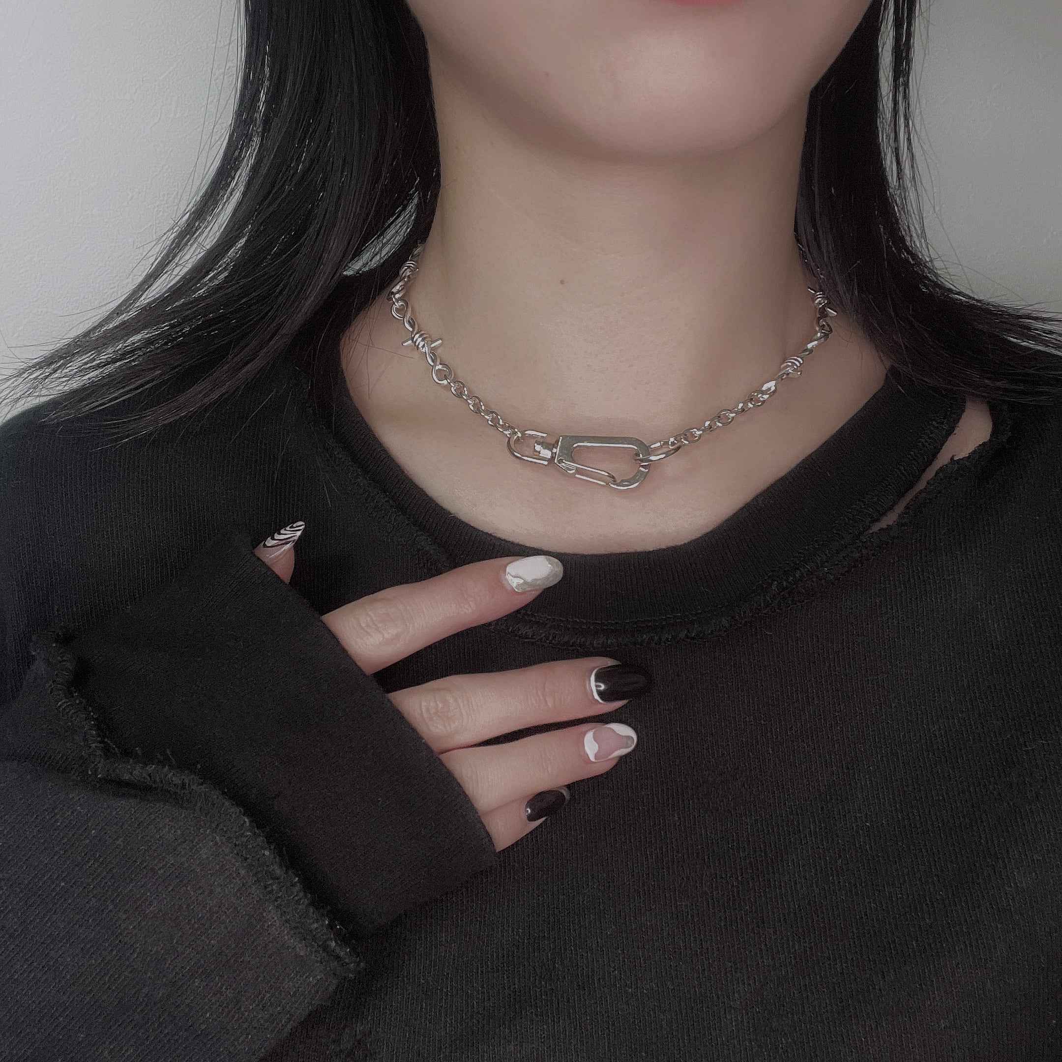 Barbed wire choker | iwant