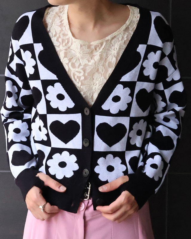 pop flower design short cardigan