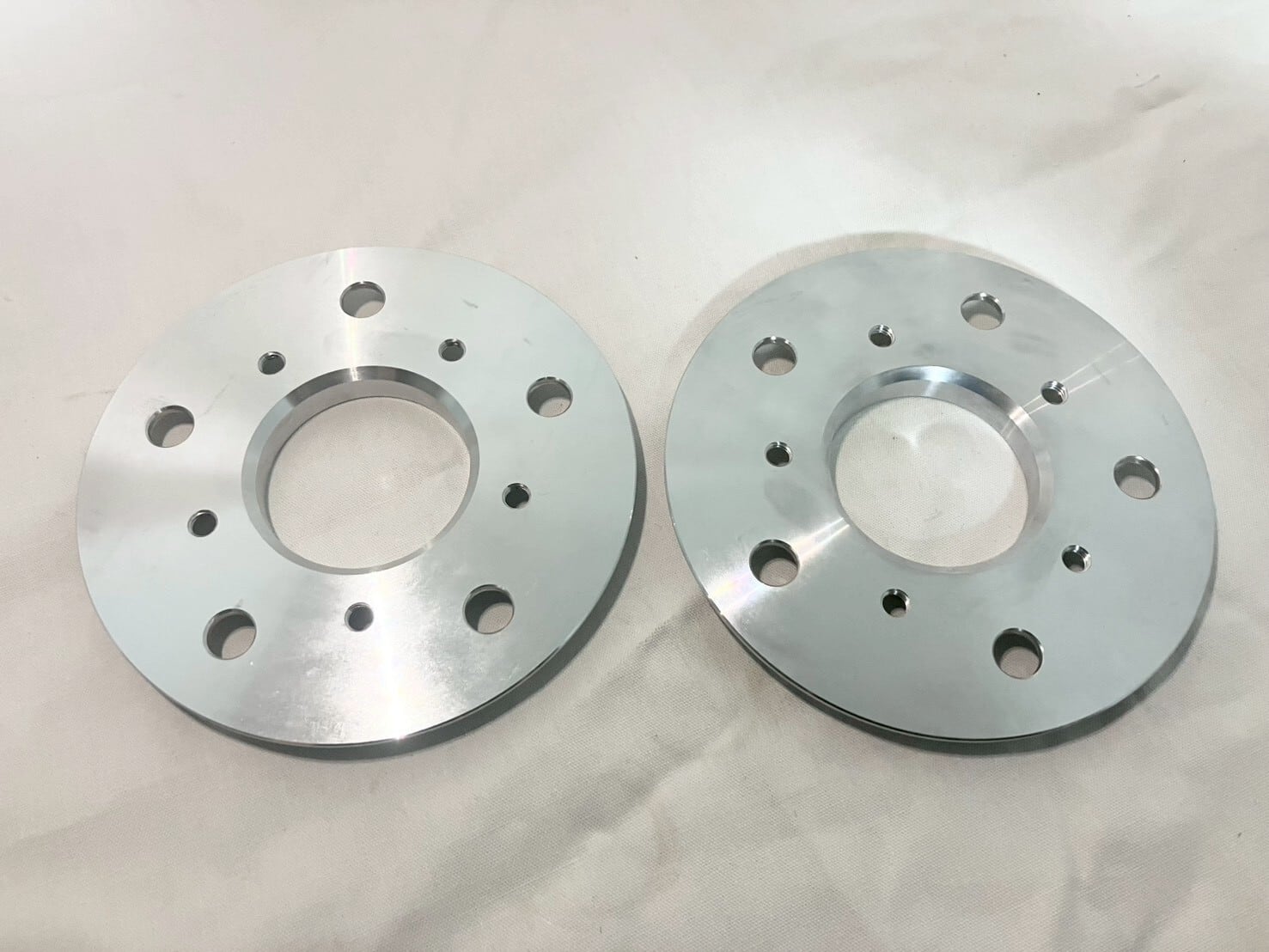 ハブリング付き3mmスペーサー ※ホイール側75mm ※材質：ジュラルミン