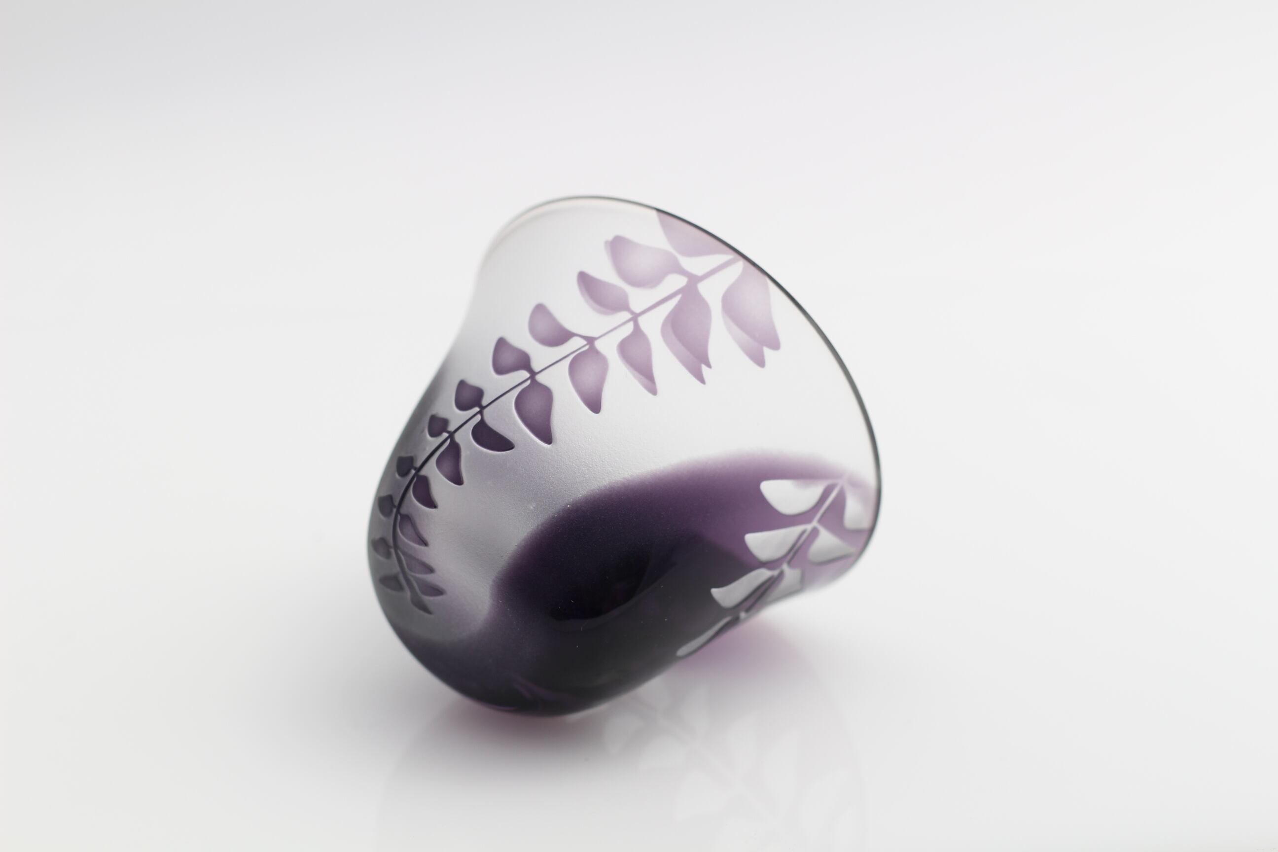 【和ギフト】藤の花 酒器セット ぐい呑み 【江戸硝子使用】