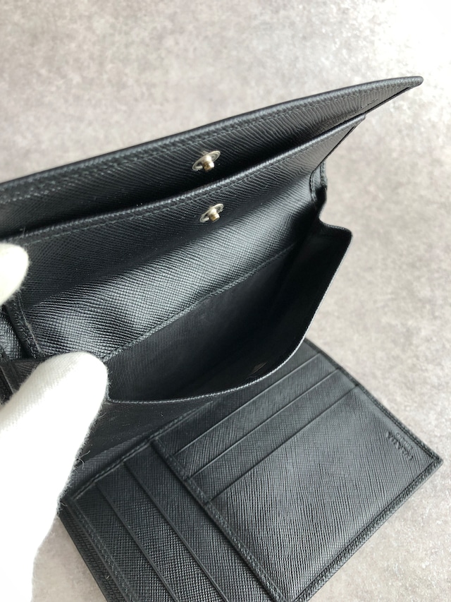 PRADA プラダ 財布 ブラック トライアングルロゴ レザー サフィアーノ vintage ヴィンテージ オールド xvag4c