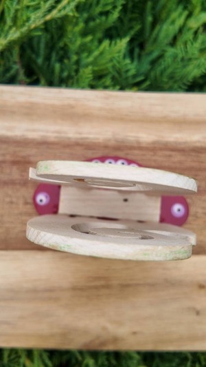 ペトリキウカ塗りのナプキン立て　ホメンコ作