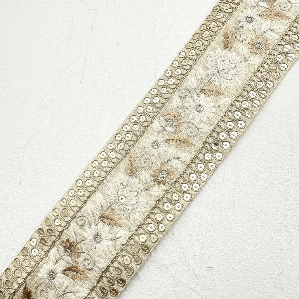 プレシャスモーメント [シャンパンゴールド]インド刺繍リボン 2240