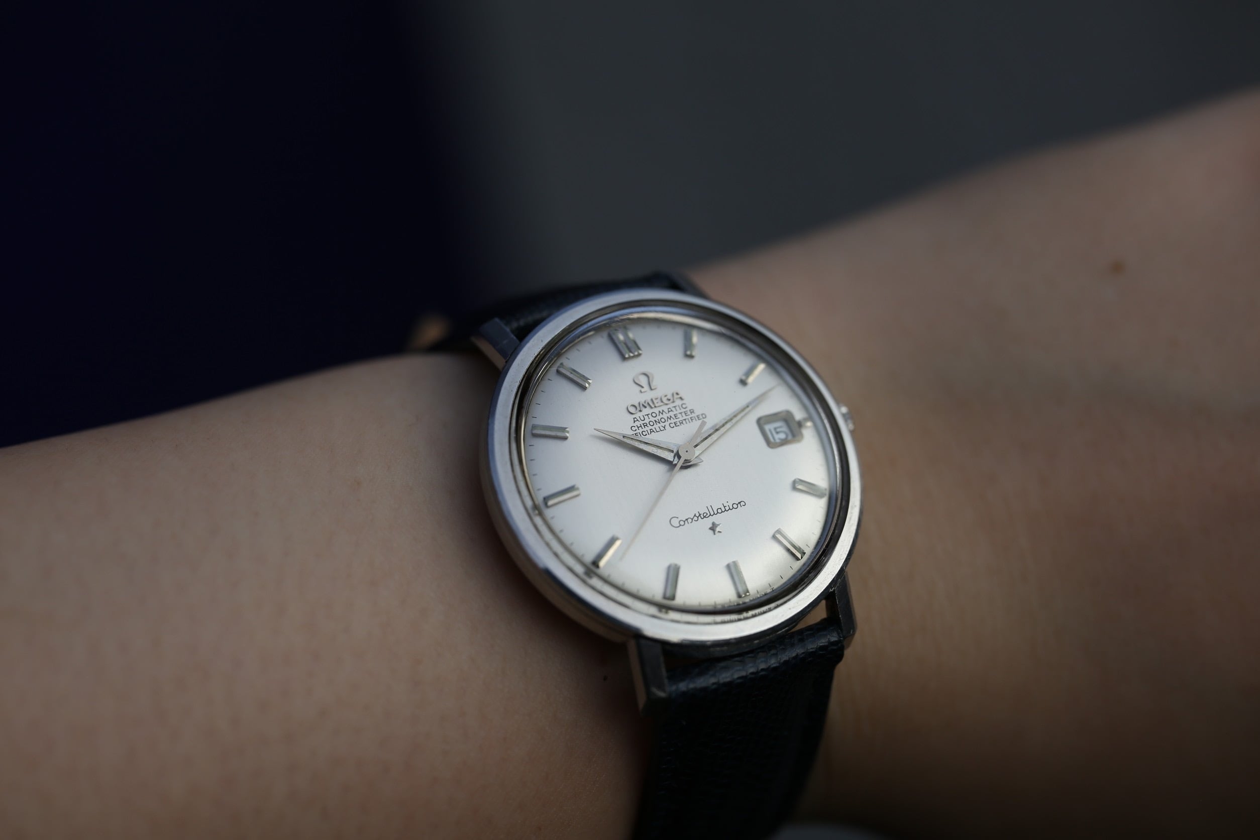 OMEGA】 1966年製 コンステレーション デイト ボンベダイヤル 格納竜頭