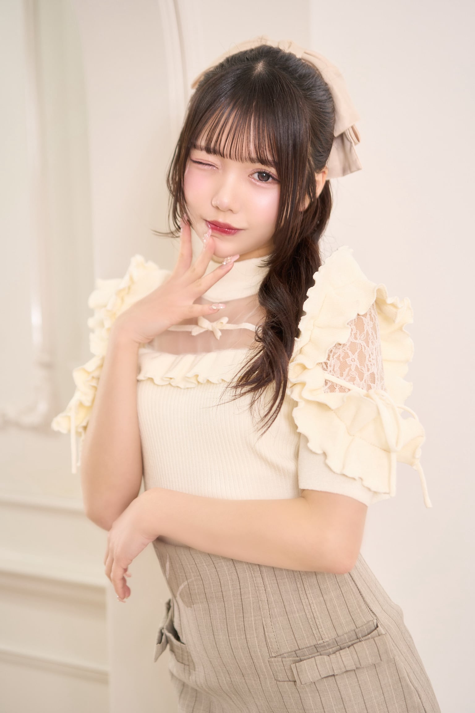 きらきらフリルサマーニット