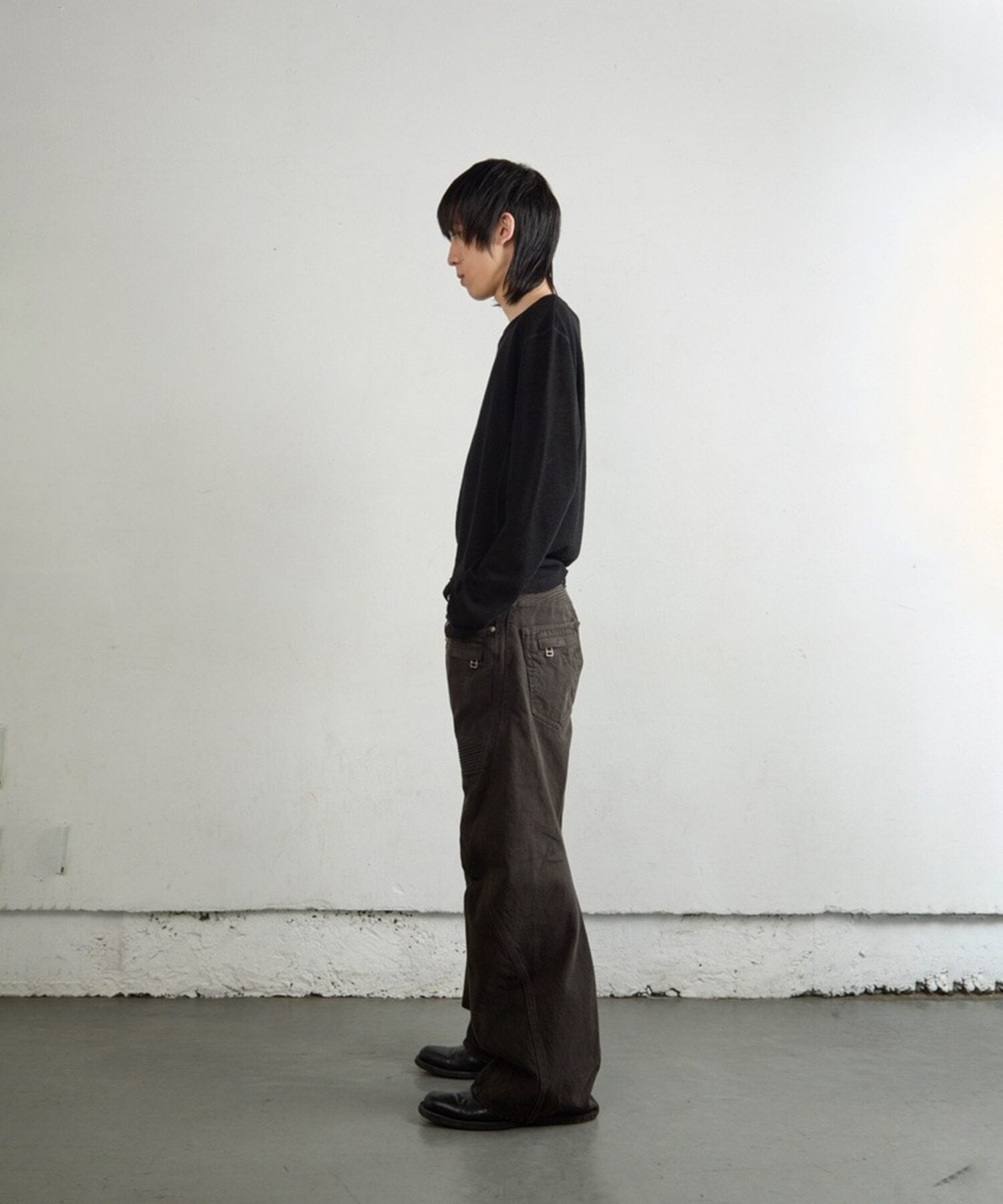 NVRFRGT | DOUBLE LAYERED LONG SLEEVE T SHIRT | BLACK | HOWDAY