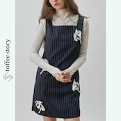 白花が踊る線の余白：サスペンダーワンピース《XU0282》