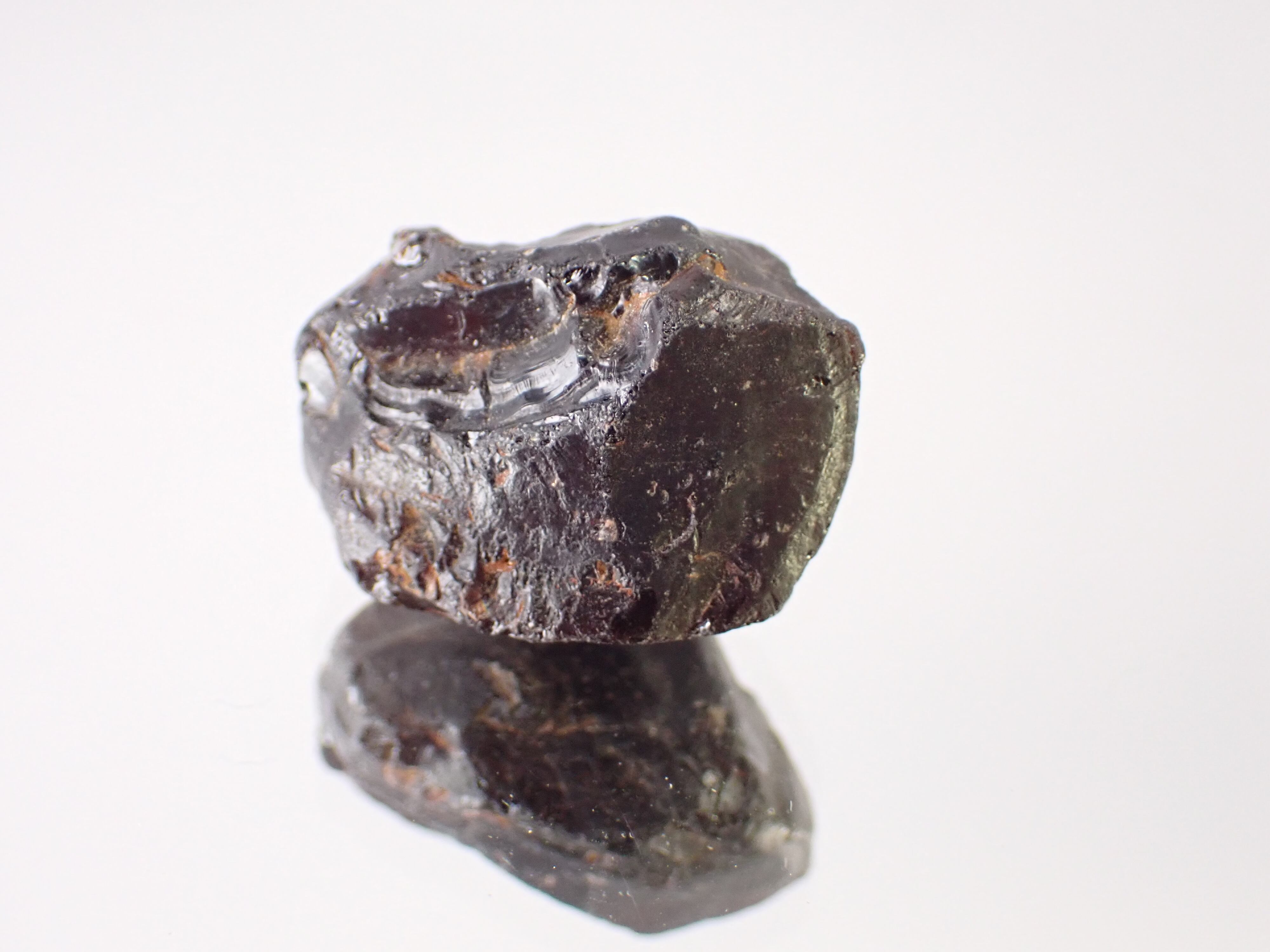 Gre様確認用 ブラックリビアングラス原石 （希少・高品質]天然ブラック  