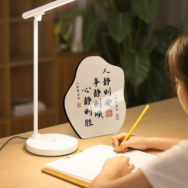 自己規律と勉強を促すデスク置物