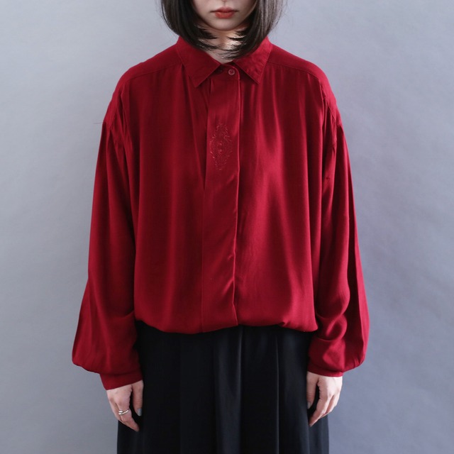 embroidery design l/s fry front shirt