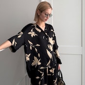 【受注予約:5月下旬入荷予定】柄マットサテンオープンカラーSH/ブラック