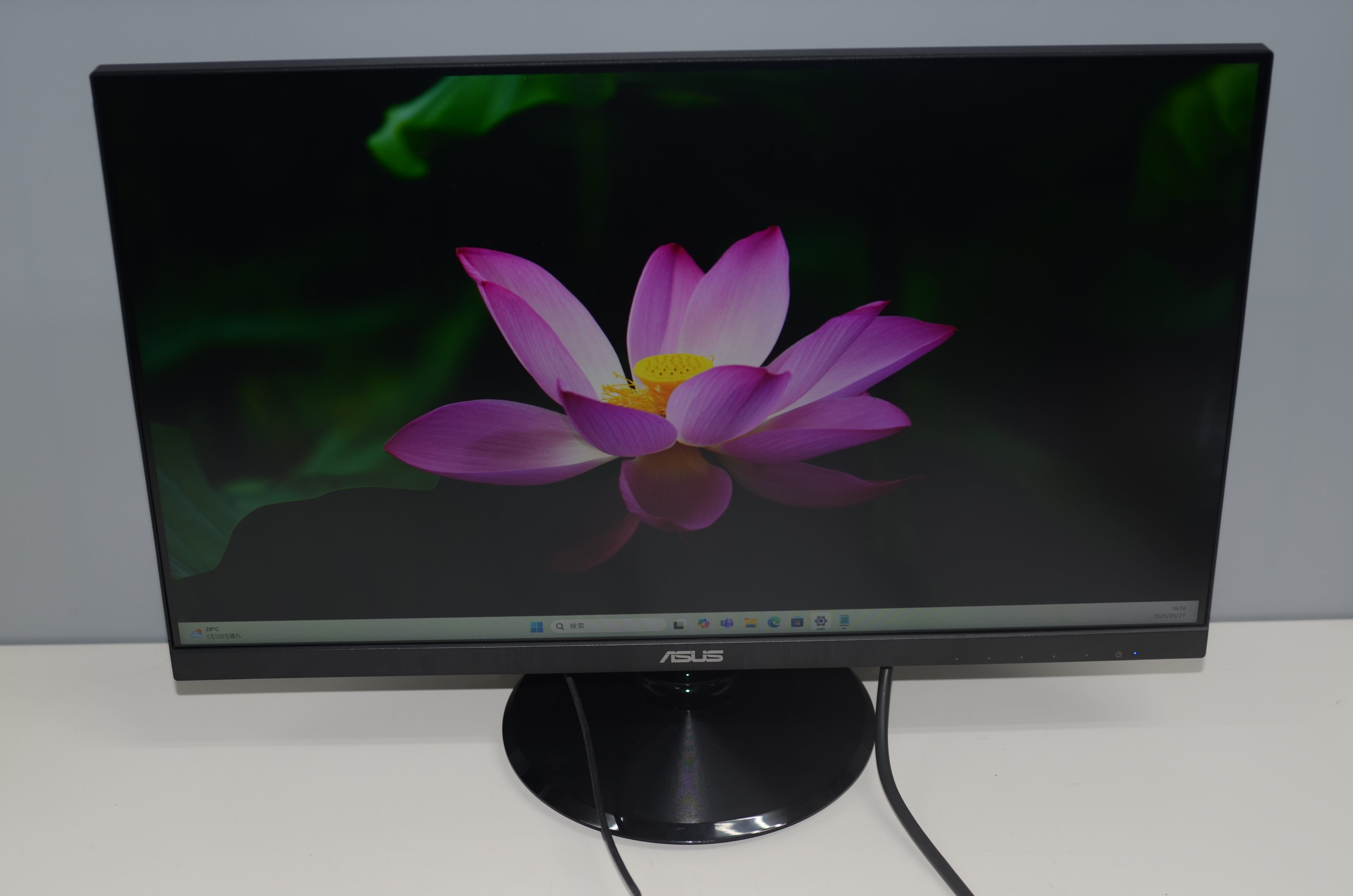 中古ノートPC】東芝〈dynabook T351/57CB〉Intel Core i5/SSD256GB