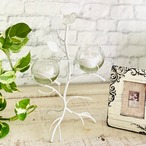 ホワイトアイアンのLEDライト付きフラワーベース