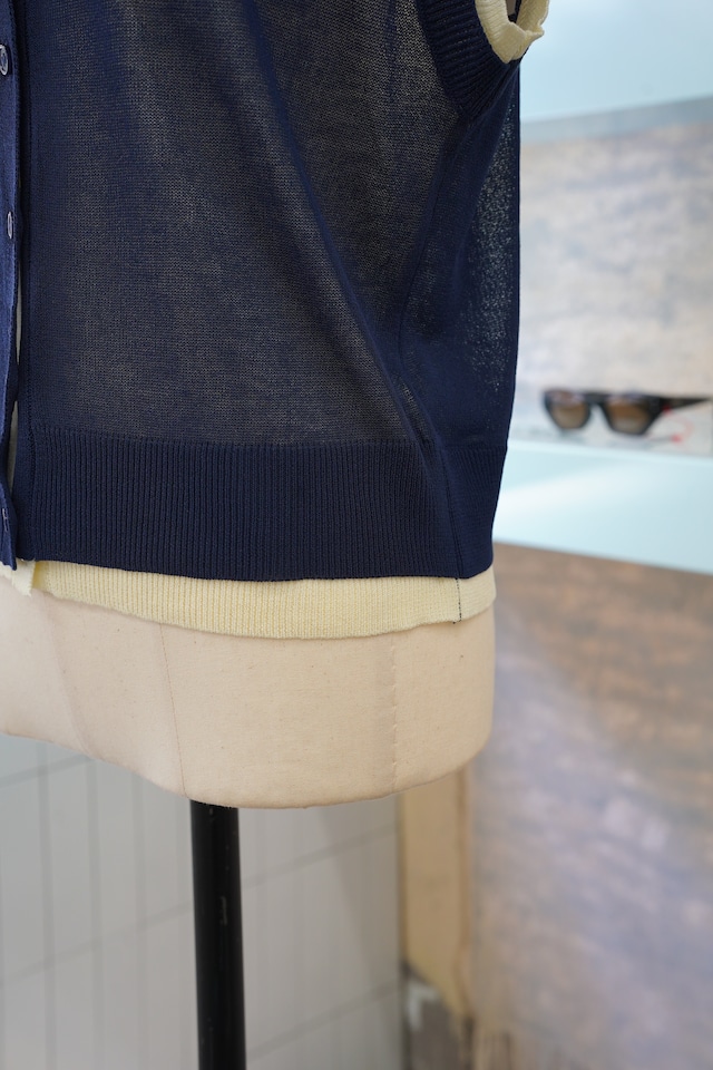 SLEEVELESS F.LAYRED CARDIGAN