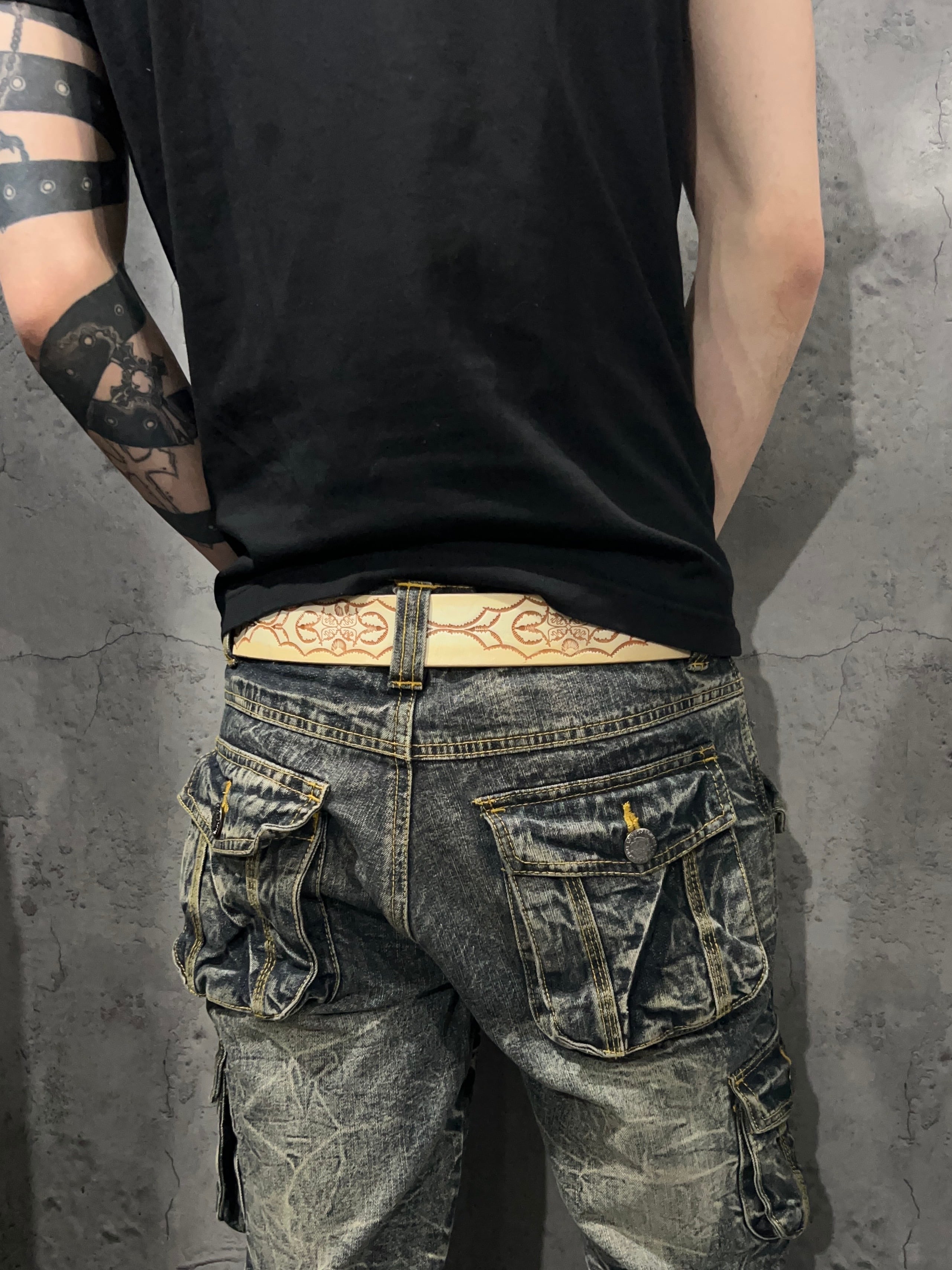 【極美品‼️】NICOLE CLUB FOR MEN　装飾的なビジュー付きベルト 極美品‼️】NICOLE CLUB FOR MEN 装飾的なビジュー付きベルト