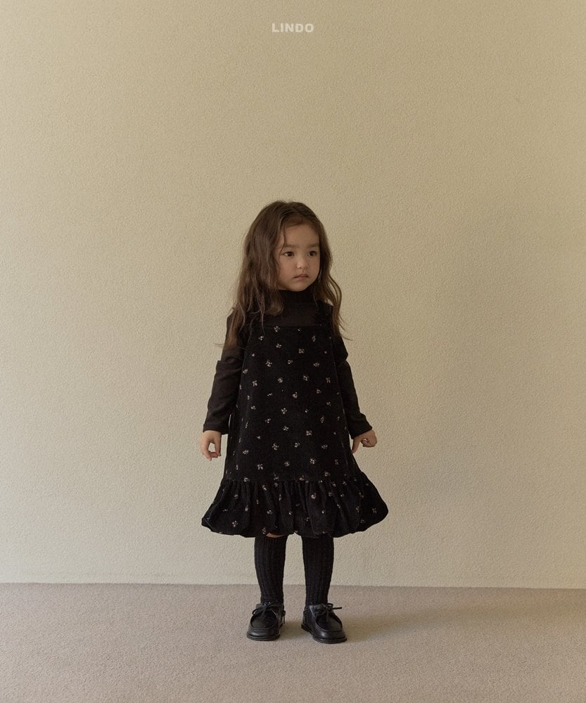 【予約商品】basic half neck t-shirt