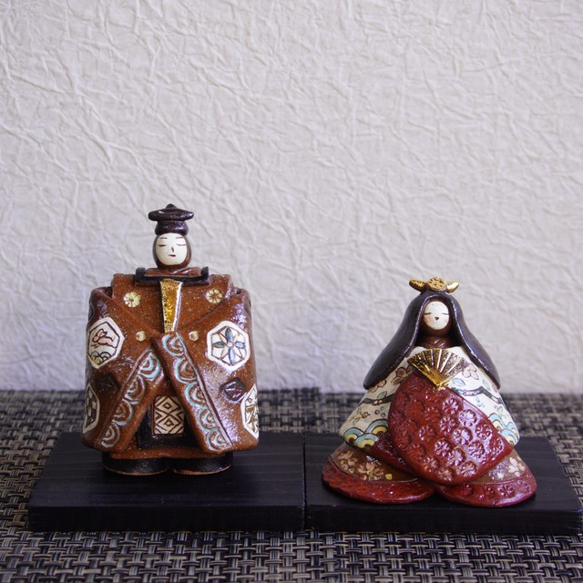 ひな人形(井上翠)