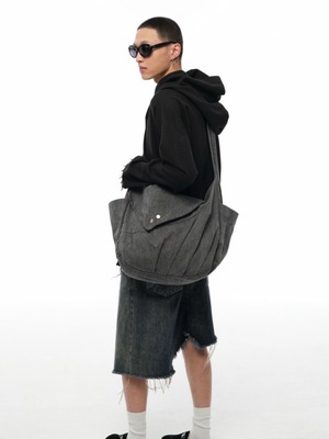 ARCcc UFO Crossbody Bag GRAY