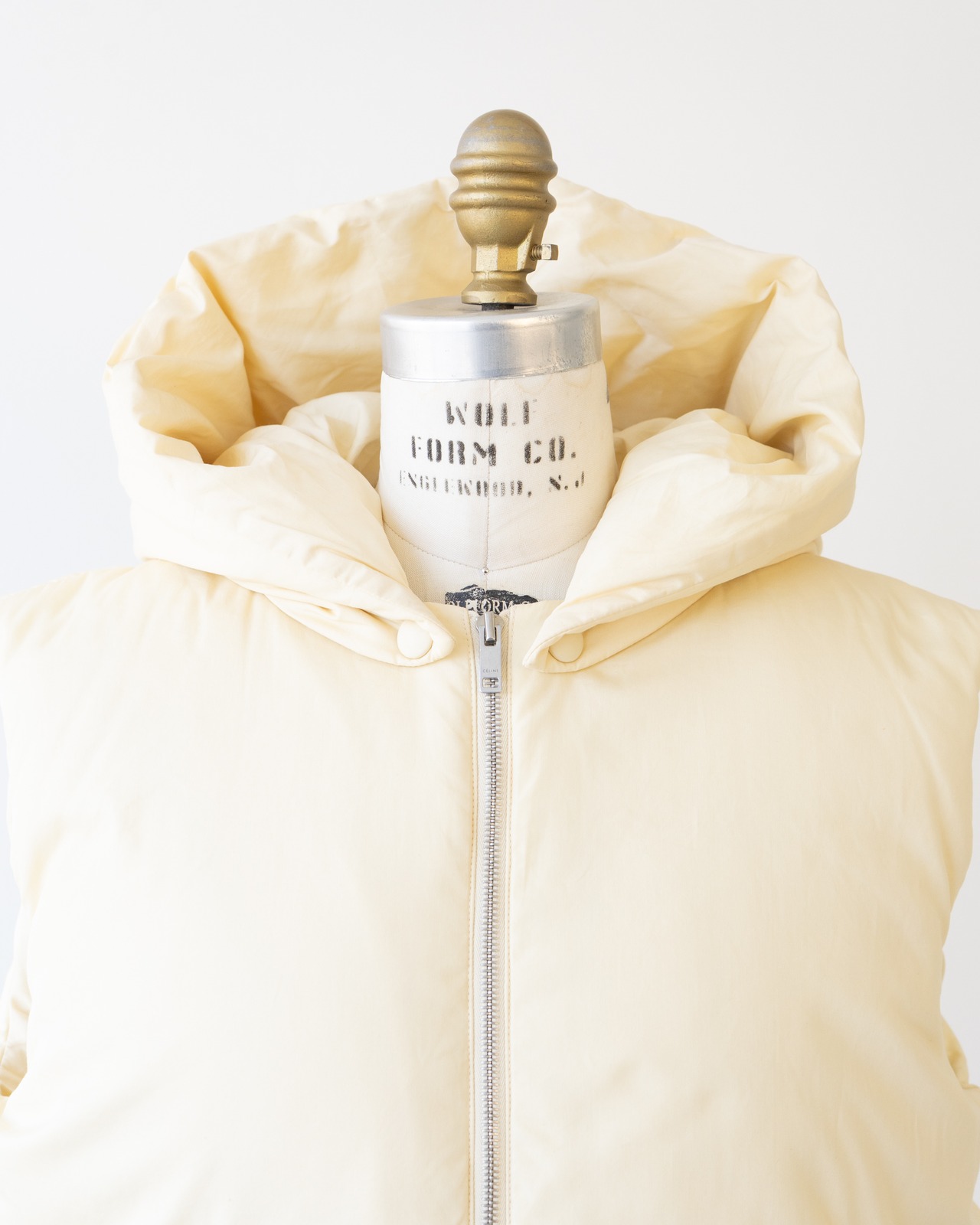 〈CÉLINE by phoebe philo〉Down vest