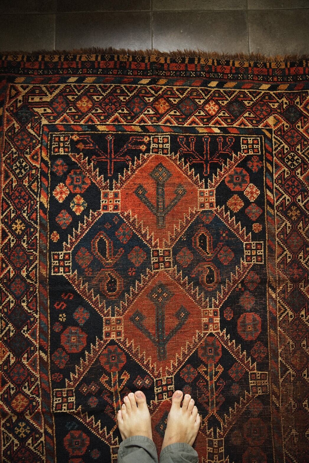 504-Antique Khmse runner rug