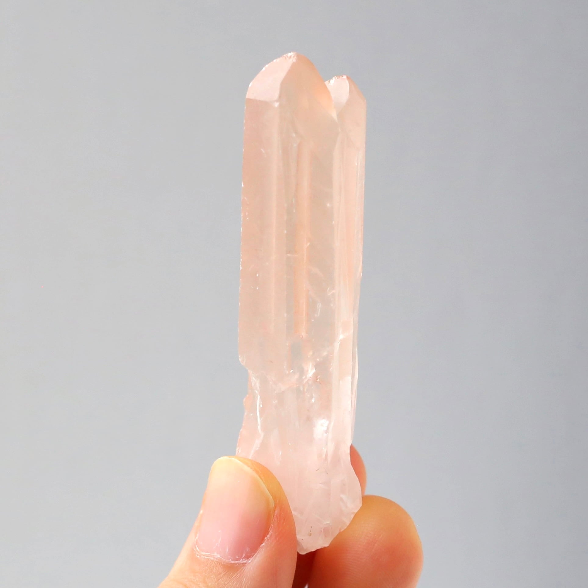 ソウルメイトツイン ピンククォーツ マダガスカル産 天然石 水晶 鉱物 ソウルメイトツイン ピンククォーツ マダガスカル産 天然石 水晶 鉱物