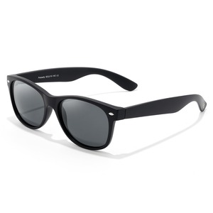 【努力特価】サングラス 偏光 メンズ レディース スポーツサングラス UV400保護 紫外線カット 超軽量 17g 通勤／旅行／自転車／釣り／野球／ランニング 超軽量 ユニセックス ファッション B1324