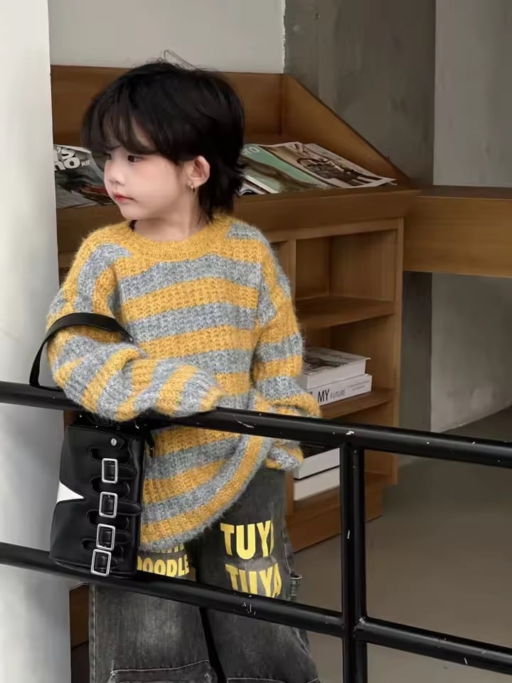 ボーダーニットトップス