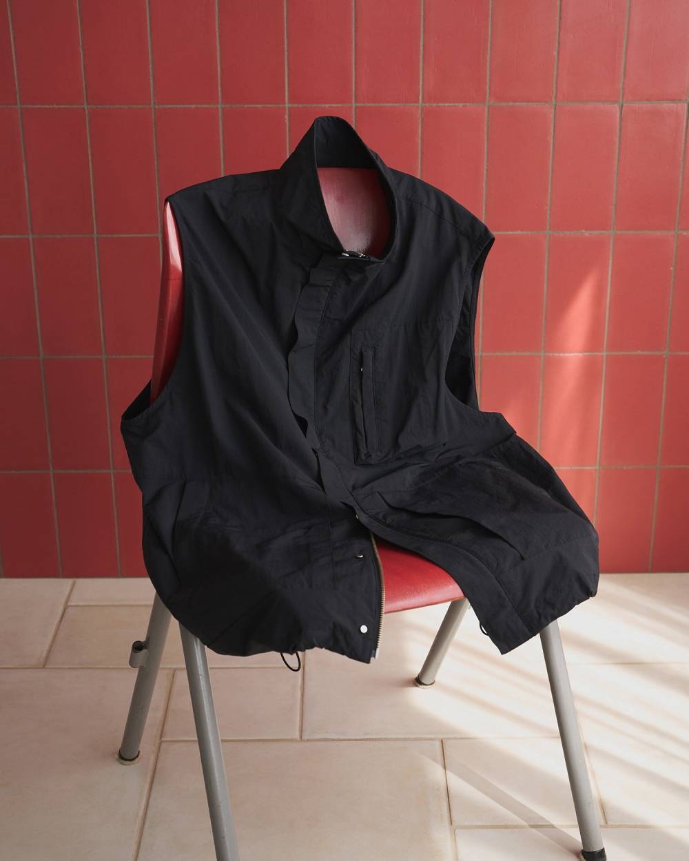 anuke 】Standcollar Pocket Vest | valance 福井｜レディース