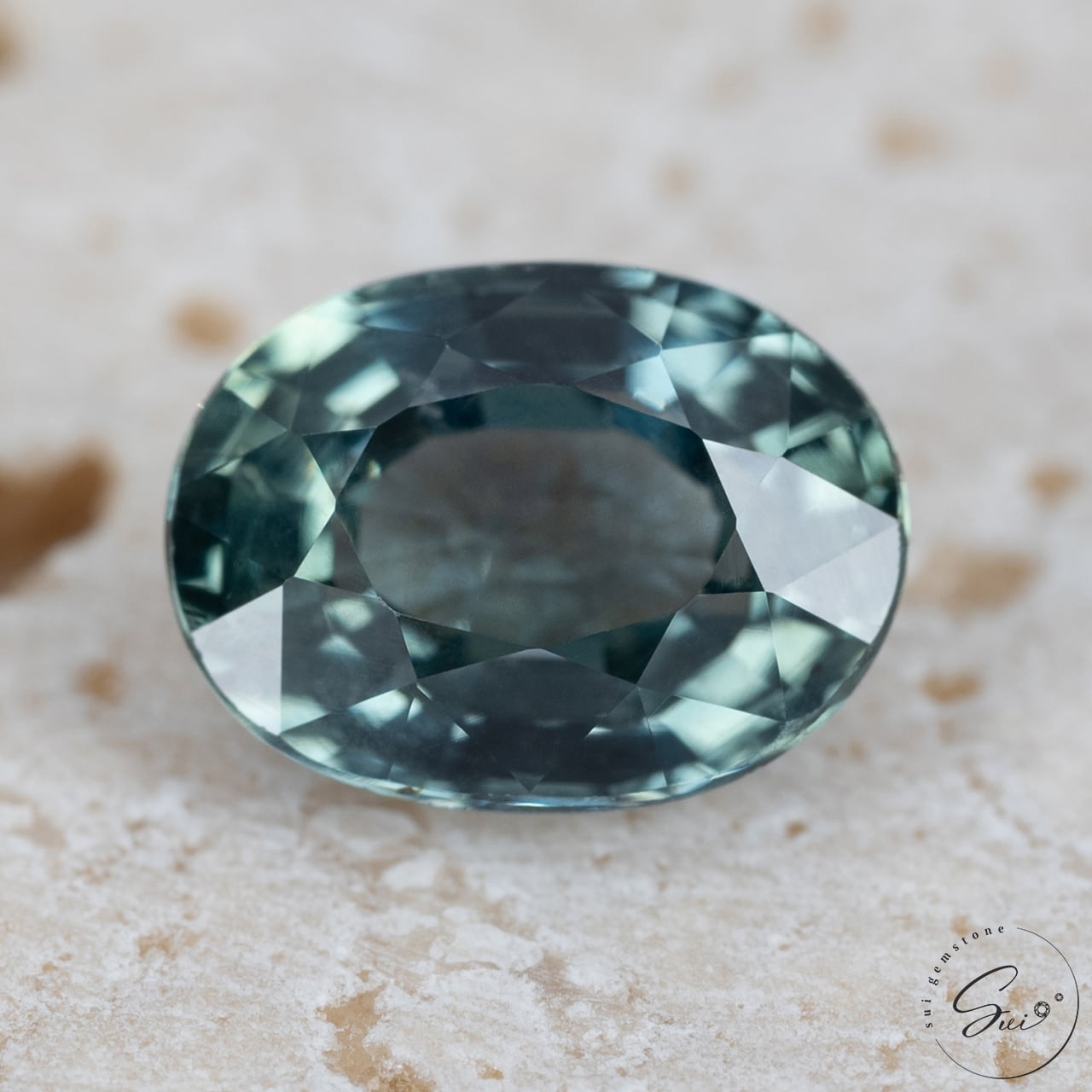 【1本限定】マルチカラー　非加熱高品質サファイア　値引き中 天然【非加熱】サファイア・グリーンブルー 0.79ct 日宝協ソーティング