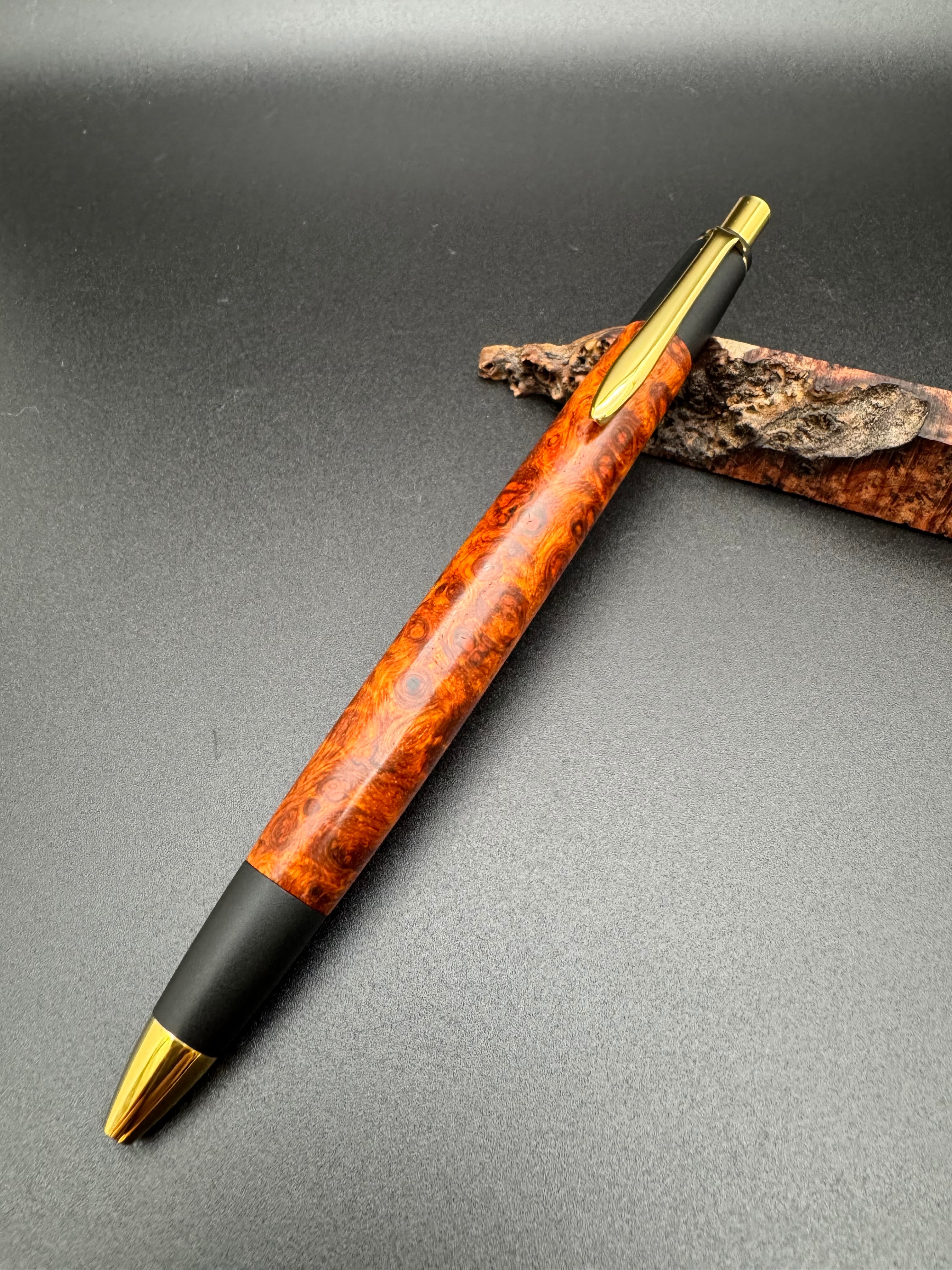 本花梨瘤杢プレミアムグレード | あけぼの工房