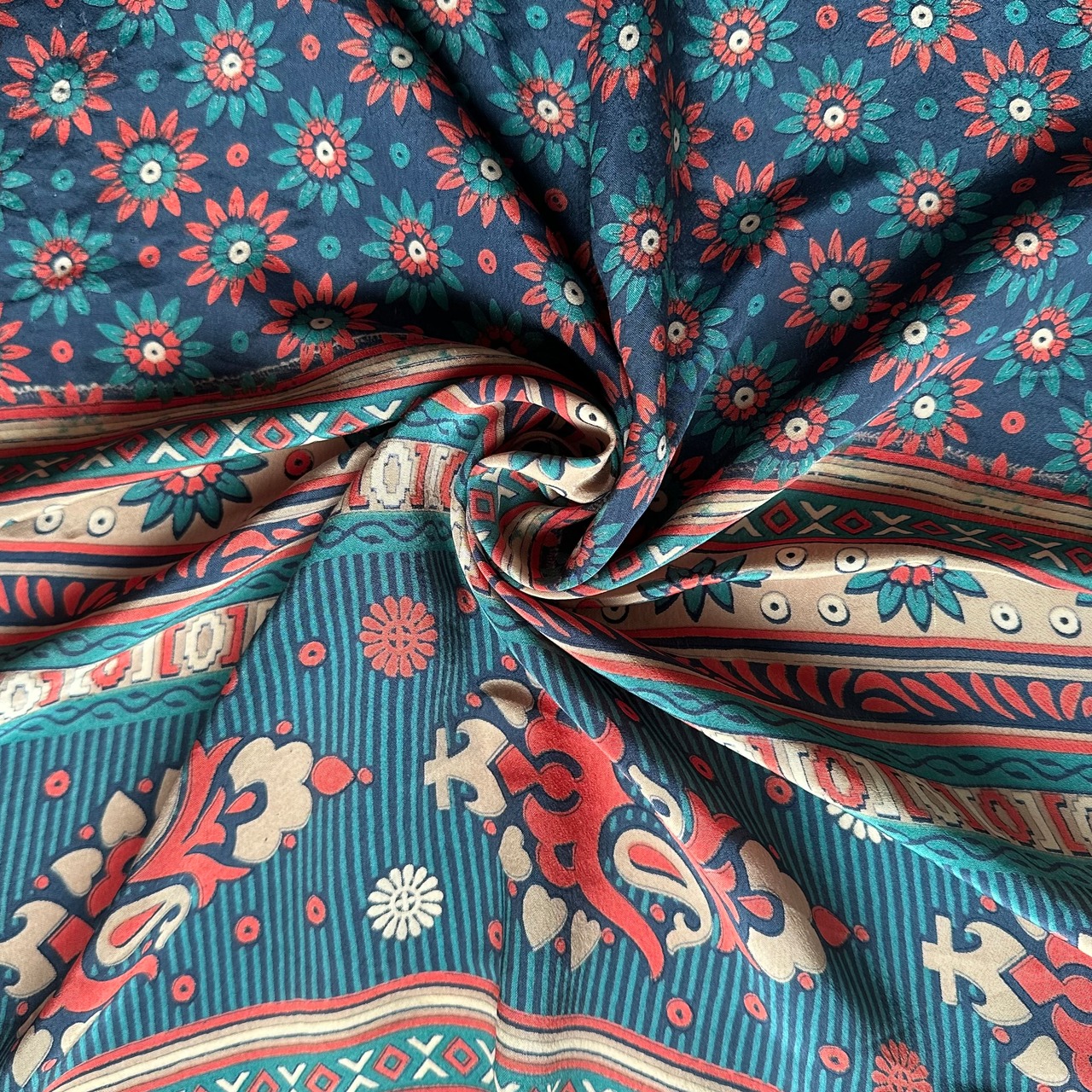 No.36 | リサイクルサリースカーフ