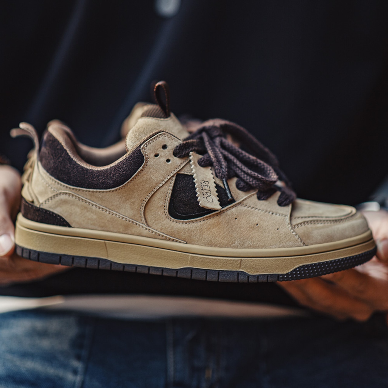Two-Tone Brown Vintage Sneakers / ツートーン ブラウン ヴィンテージ スニーカー