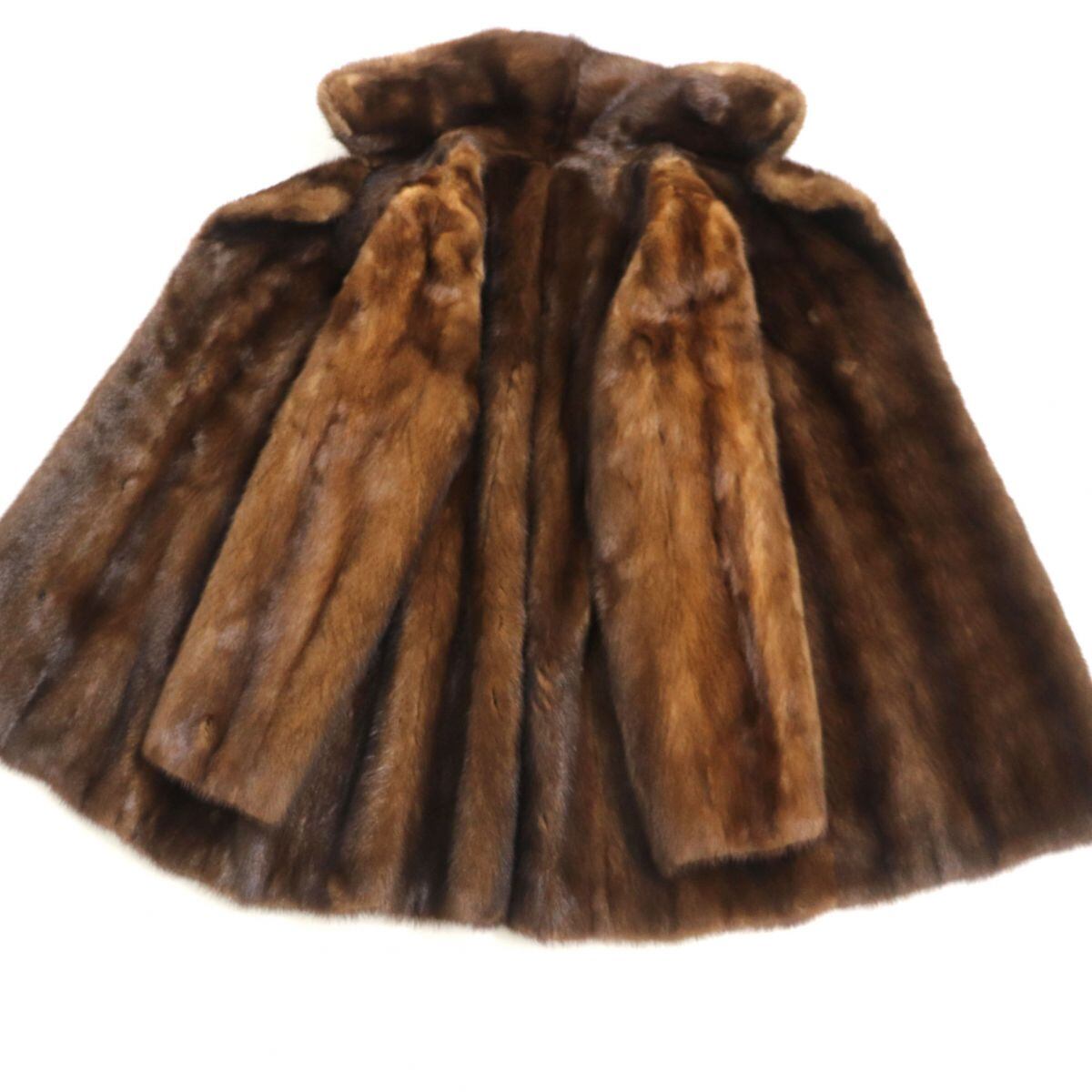 モトマチ山岡毛皮店 ミンクのショートコート。ブラウン