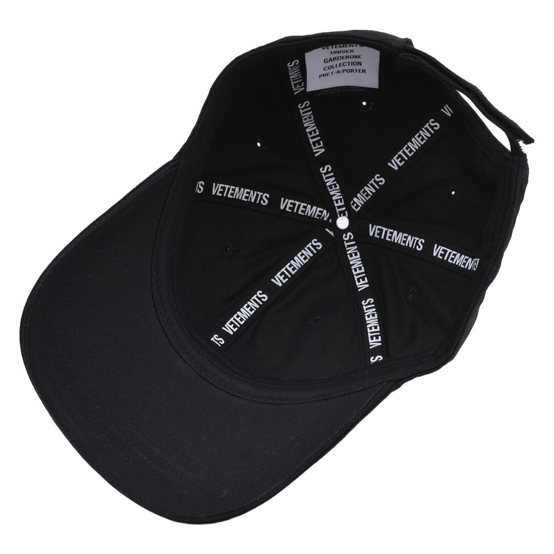 VETMENTS キャップ VETEMENTS】BLACKOUT LOGO CAP | AYIN