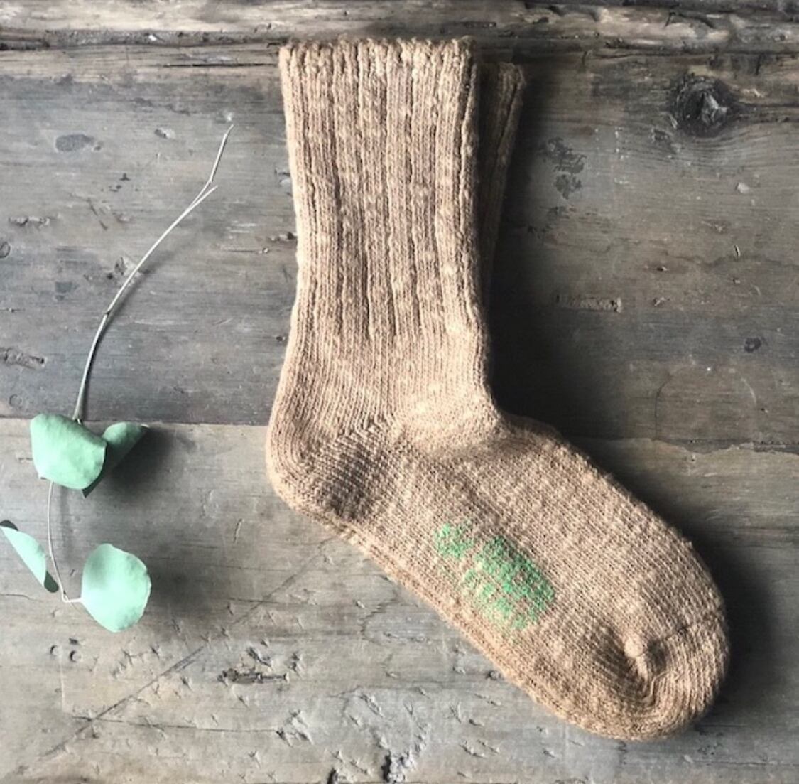 A HOPE HEMP / ソックス 草木染め 《カテキュウ/茶色》