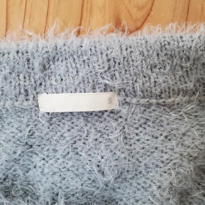 【USED】ＧＵニット　ピスタチオグリーン　モコモコ　流行