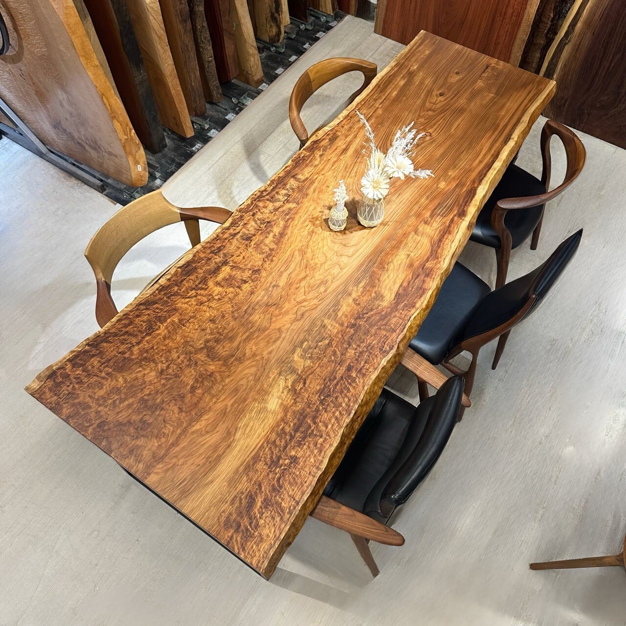 杉(スギ)_2130×620-700-860×48_横浜OUTLET PLUS店_テーブル天板/一枚板 2602 t001