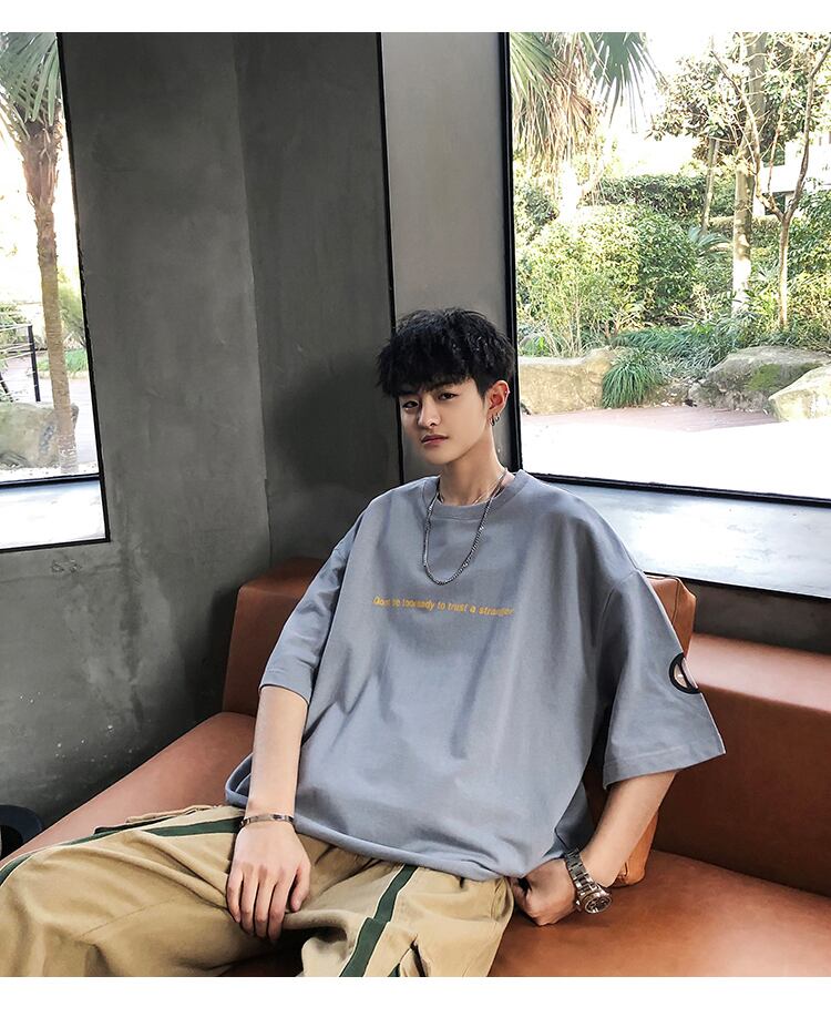 全2色 Tシャツ カットソー プリント カジュアル おしゃれ