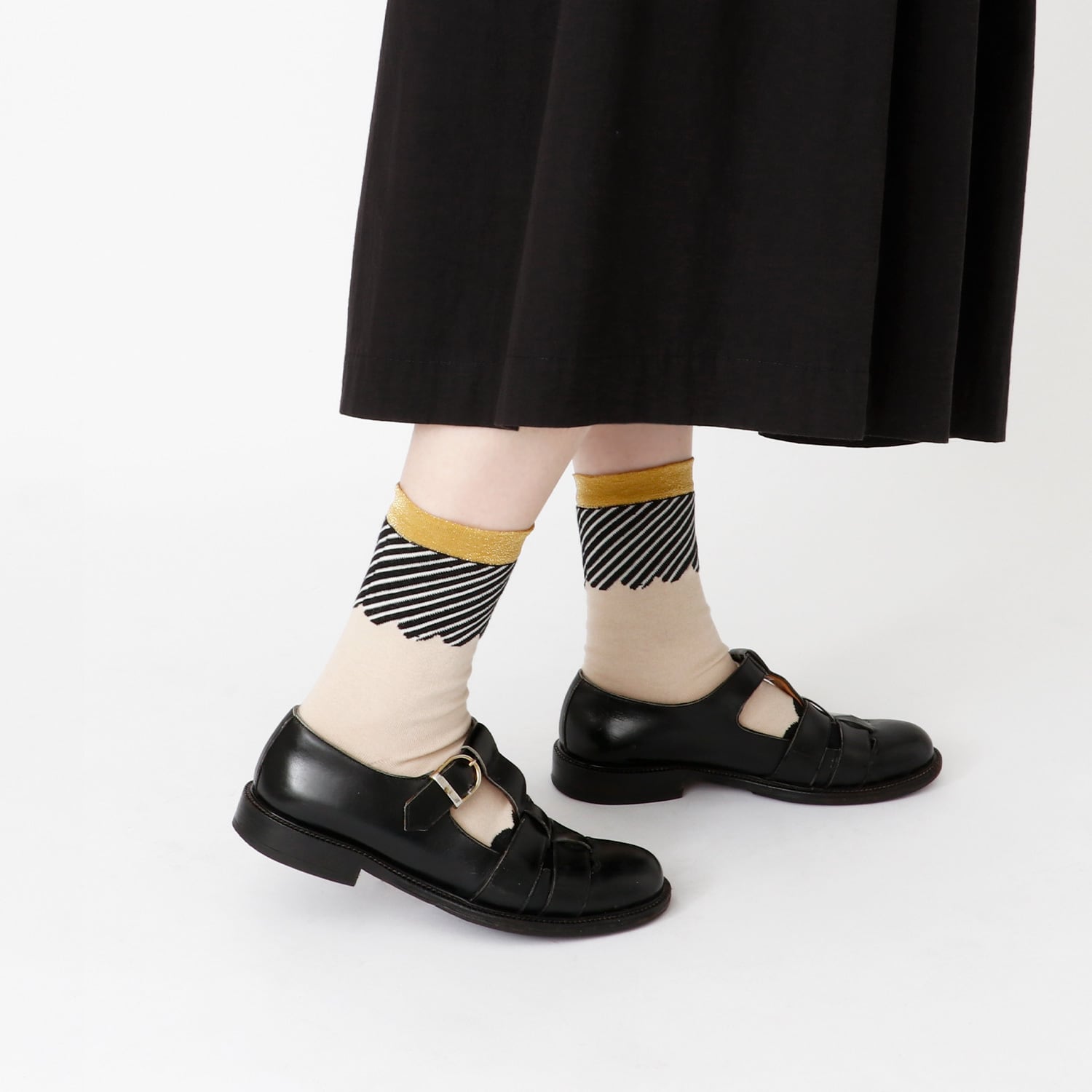 STANDARD SUPPLY │SIMPLICITY BODY PURSE BLACK | スタンダード