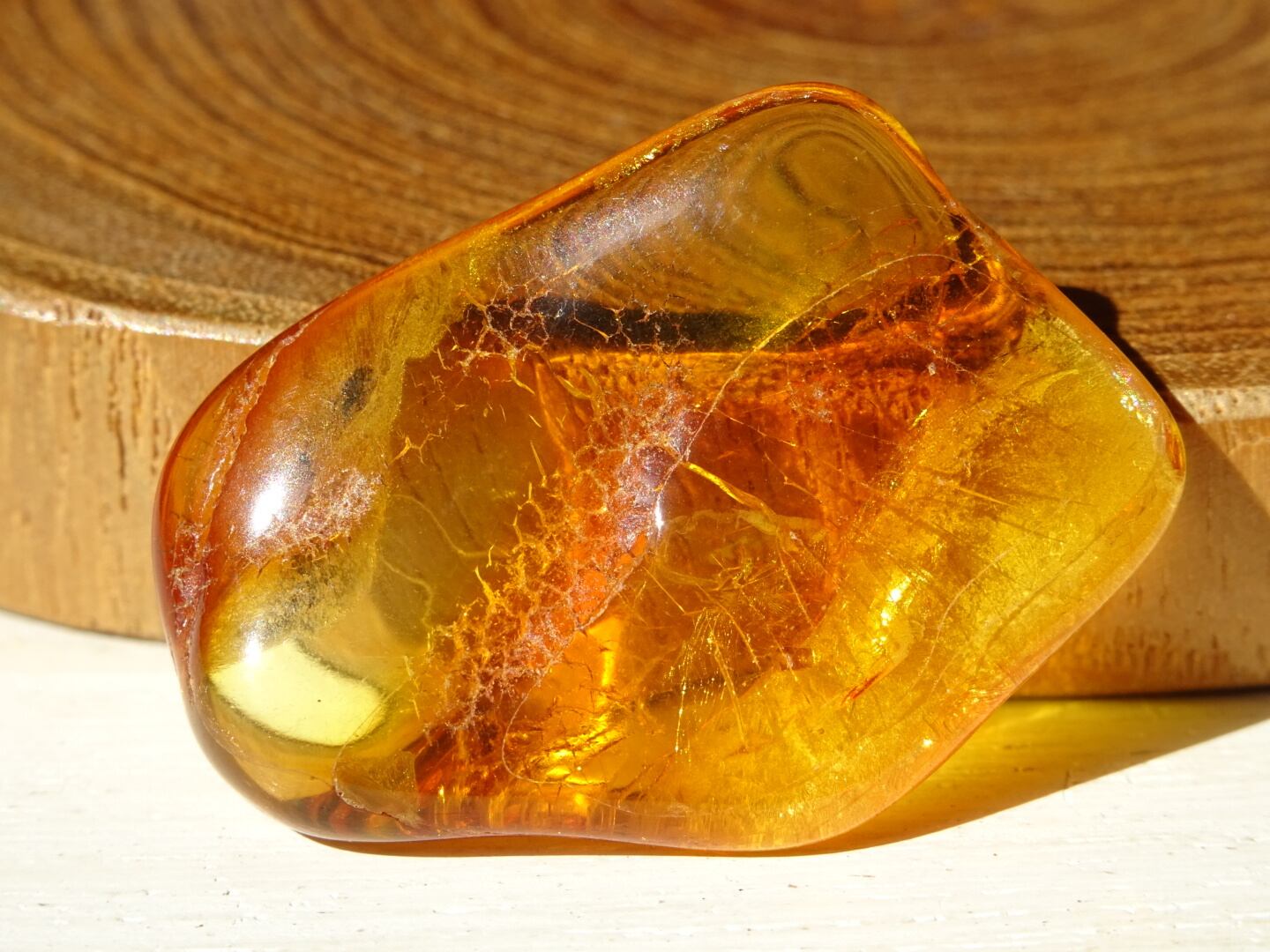 バルト海の琥珀（バルティックアンバー）No.4 ~蜜色の宝もの~ | 虹石屋