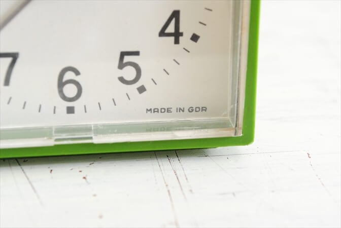 旧東ドイツ製 ヴィンテージ RUHLA 手巻き 目覚まし時計 ゼンマイ式