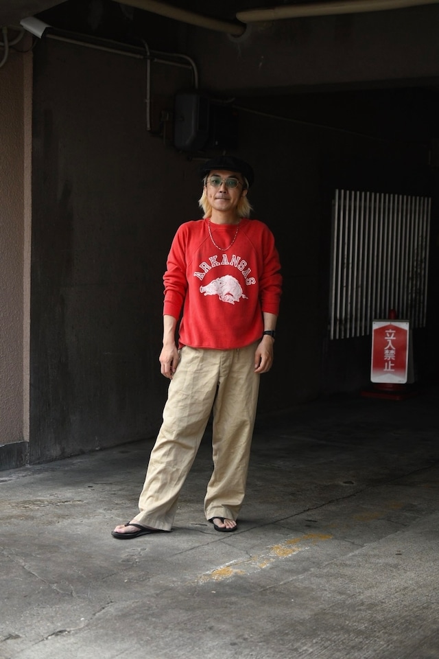 OK/70's college logo rubber print sweat.