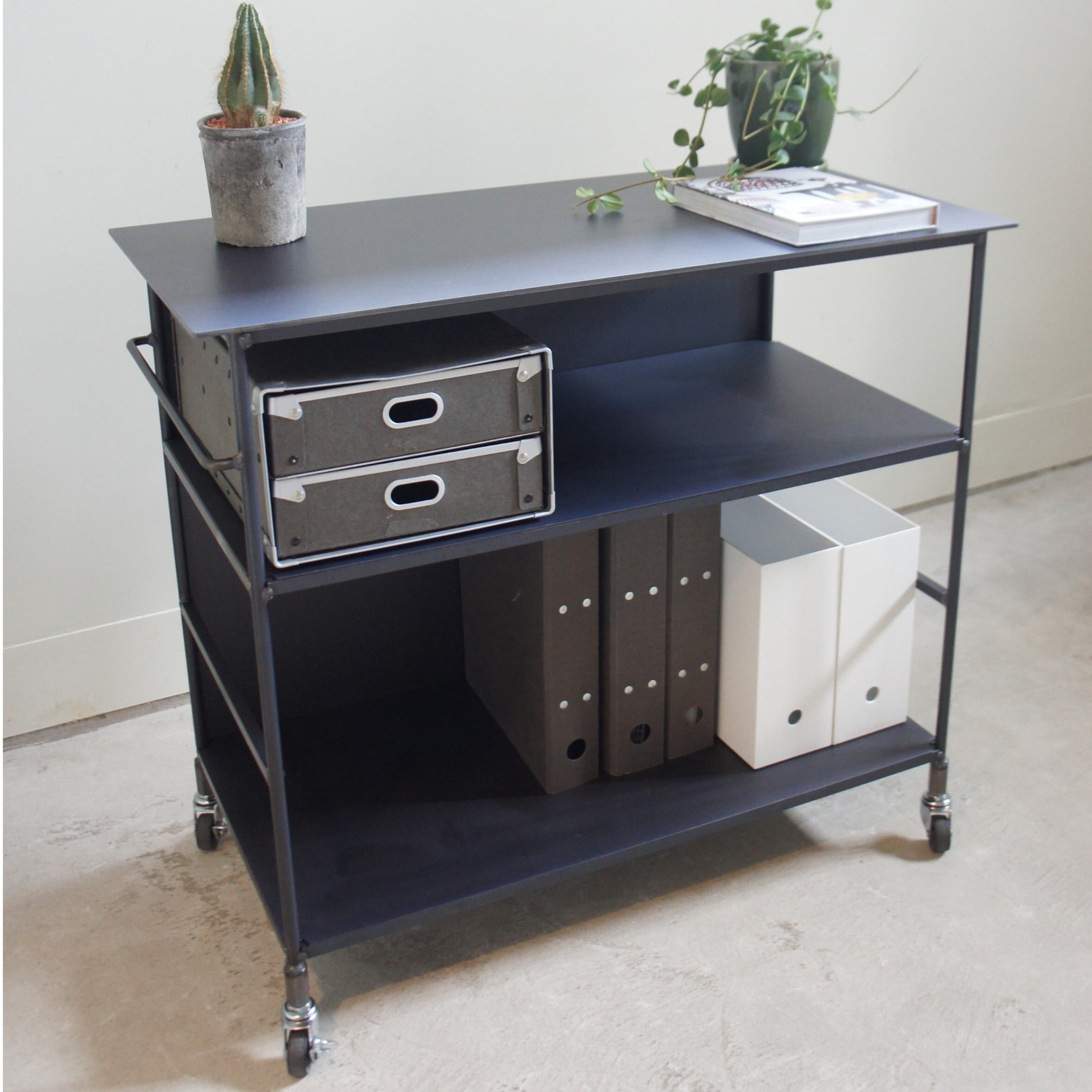 鉄製のタフでシンプルなワゴン L TOUGH WAGON【FCO1756】ワークワゴン