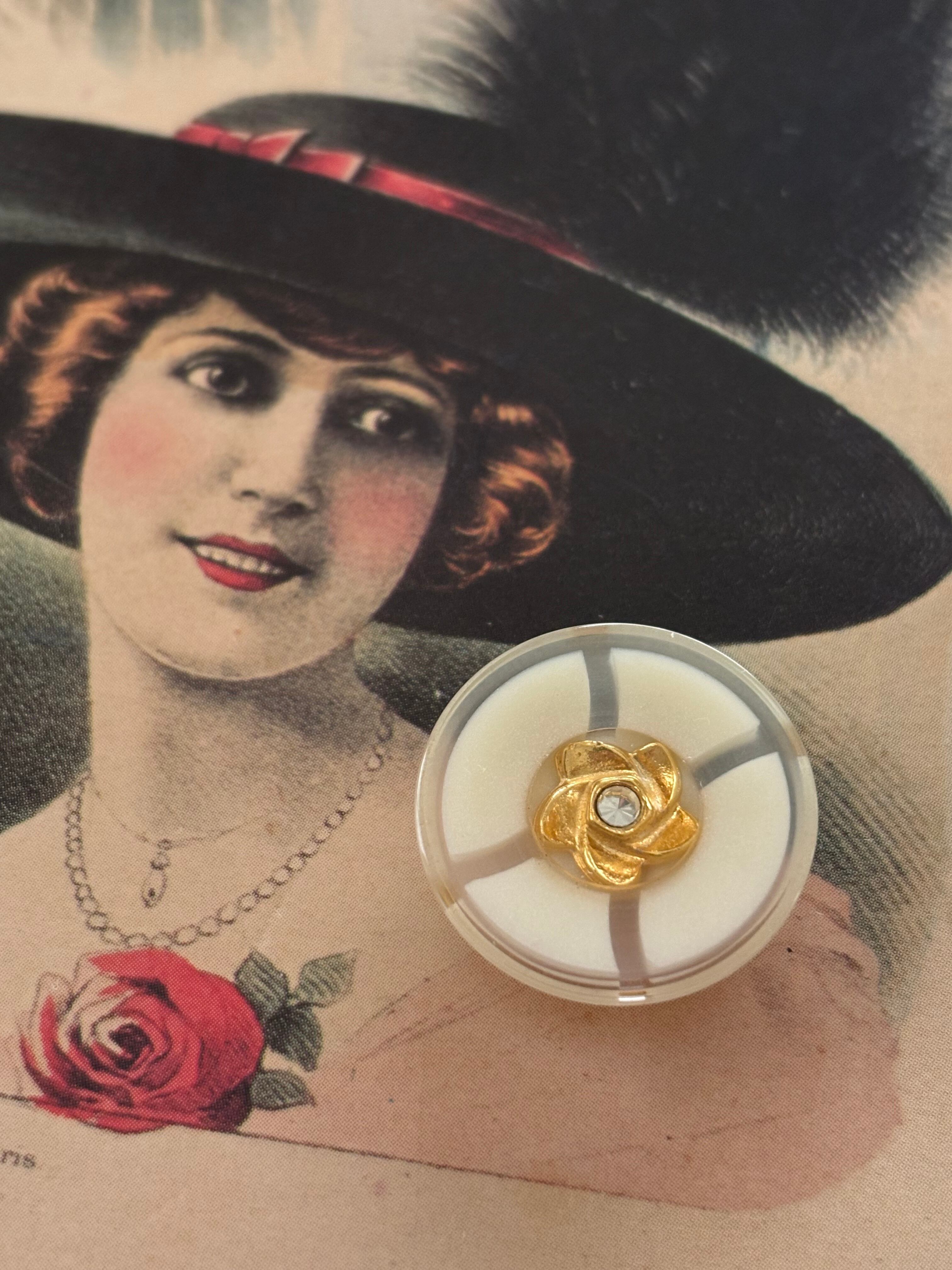 20mm Japanese Vintage ボタン フラワー ストーン ホワイト 昭和レトロ アクセサリーパーツ カルトナージュ デコレーション